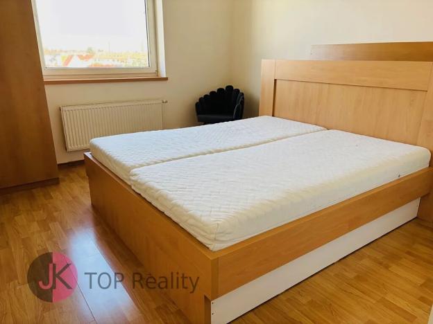 Pronájem bytu 3+kk, Praha, Pastevců, 80 m2