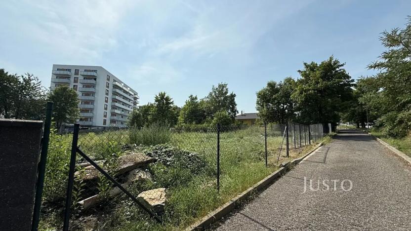 Pronájem zahrady, Teplice, Osiková, 2008 m2