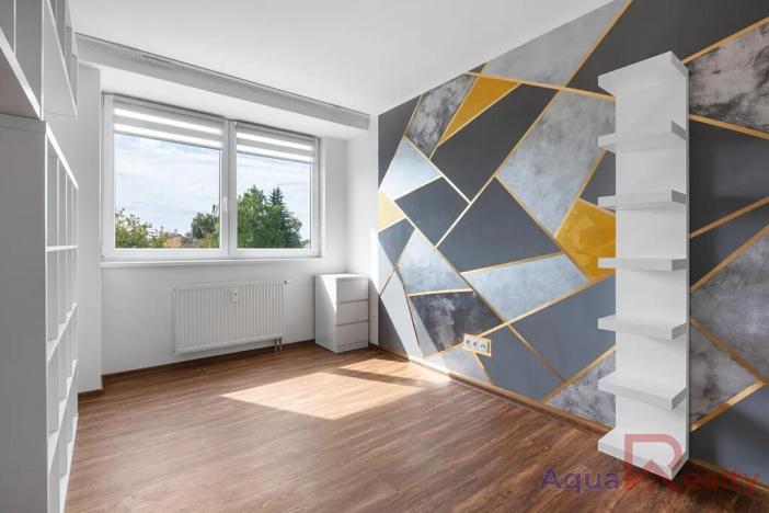 Prodej bytu 4+kk, Karlovy Vary, Dubová, 99 m2