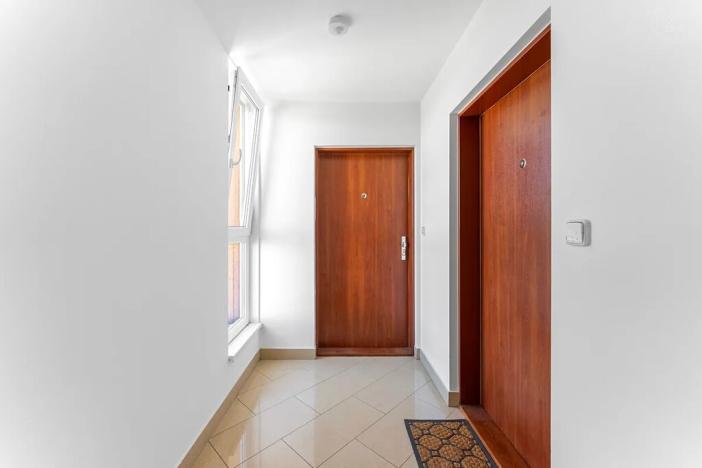 Prodej bytu 1+kk, Praha - Stodůlky, Na Výrovně, 39 m2