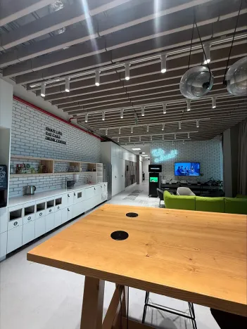 Pronájem kanceláře, Praha - Vinohrady, Italská, 457 m2