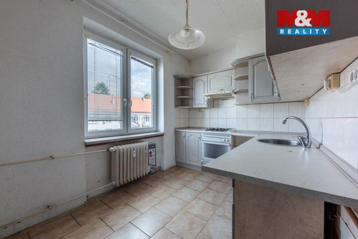 Prodej bytu 2+1, Bukovany, 60 m2