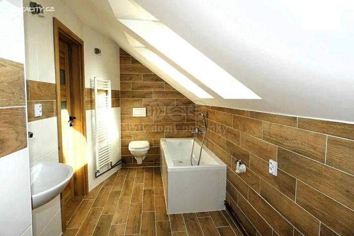 Prodej bytu 3+kk, Týnec nad Labem, Masarykovo náměstí, 68 m2