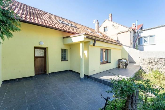 Prodej bytu 3+kk, Týnec nad Labem, Masarykovo náměstí, 68 m2