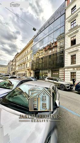 Pronájem kanceláře, Praha - Nové Město, Spálená, 406 m2