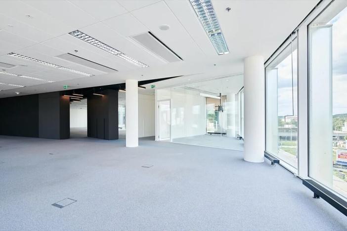 Pronájem kanceláře, Praha - Holešovice, Plynární, 443 m2