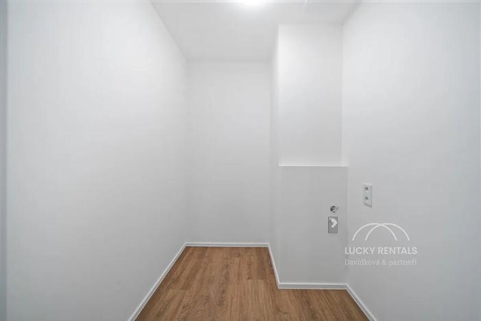 Pronájem bytu 3+kk, Praha - Chodov, Líbalova, 90 m2