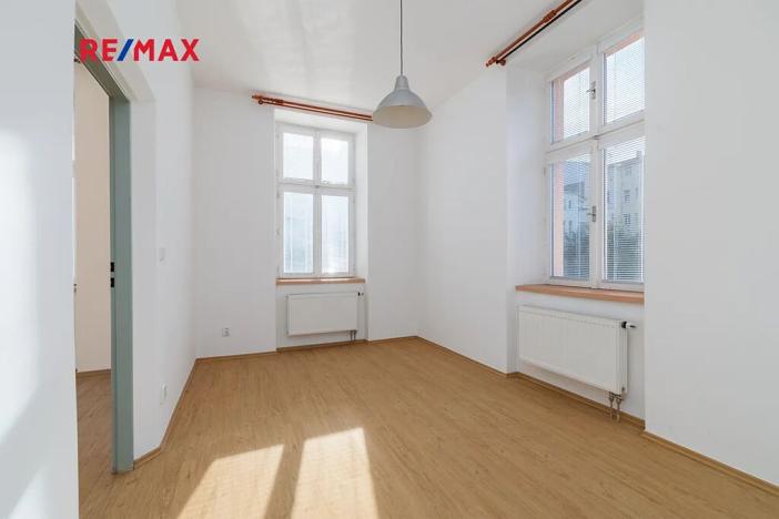 Pronájem bytu 2+1, Plzeň, Nerudova, 58 m2