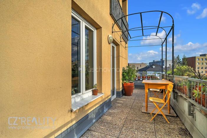 Prodej bytu 4+kk, Praha - Zbraslav, Jaromíra Vejvody, 149 m2