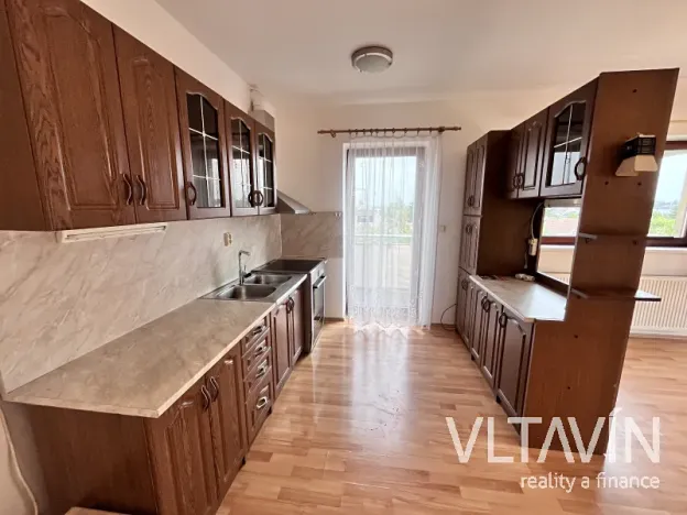Pronájem bytu 2+kk, Praha - Štěrboholy, Andersenova, 61 m2