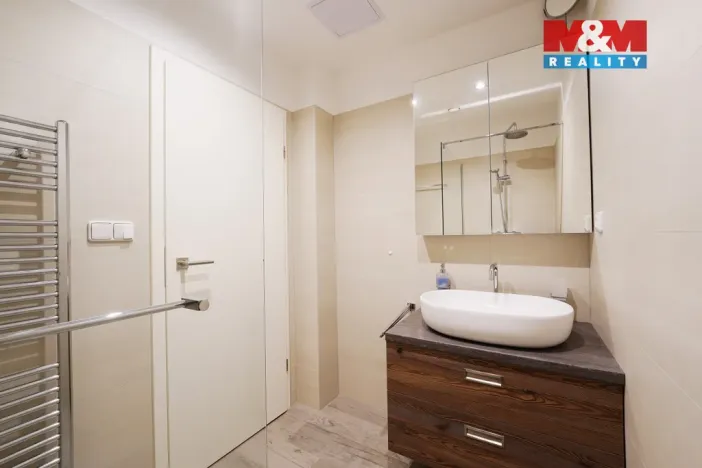 Prodej rodinného domu, Plzeň - Radobyčice, Řadová, 139 m2