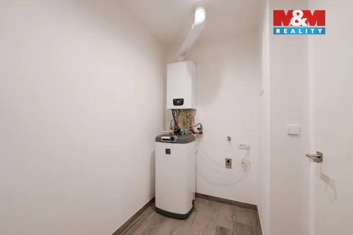 Prodej rodinného domu, Plzeň - Radobyčice, Řadová, 139 m2