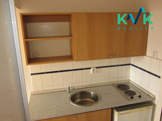 Pronájem bytu 1+kk, Karlovy Vary, Krále Jiřího, 22 m2