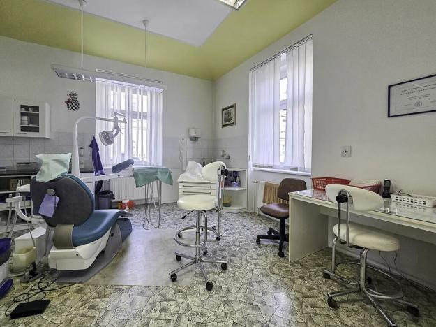 Pronájem ordinace, Duchcov, Tyršova, 295 m2