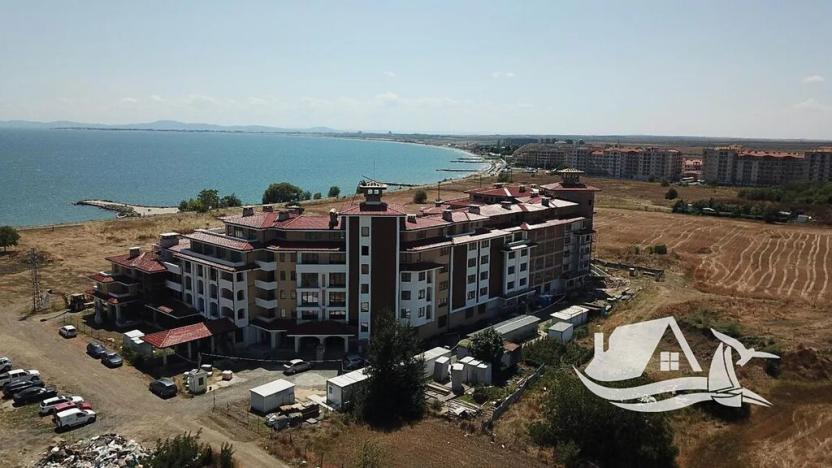 Prodej bytu 1+1, Aheloy, Bulharsko, 64 m2