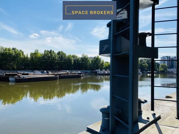 Pronájem kanceláře, Praha - Holešovice, Jankovcova, 1094 m2