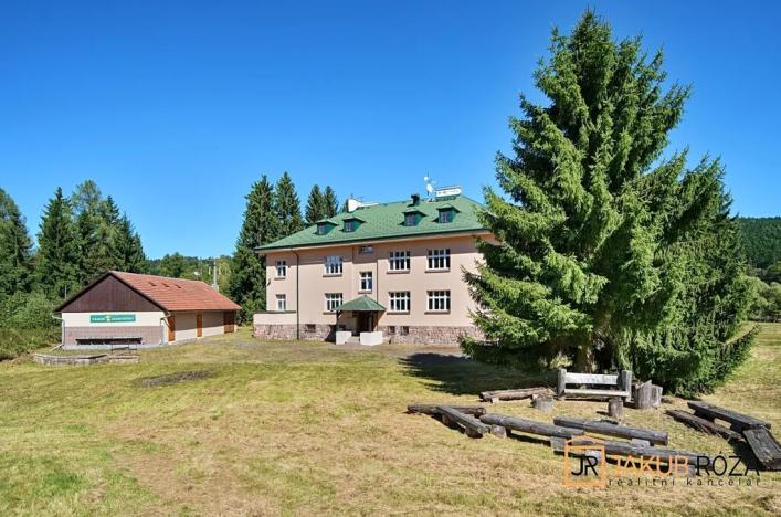 Prodej komerčního pozemku, Heřmánkovice, 40632 m2