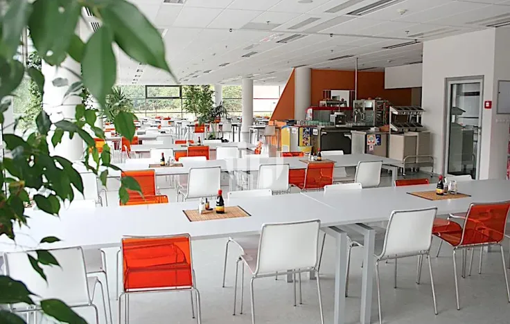 Pronájem kanceláře, Praha - Vokovice, Evropská, 700 m2