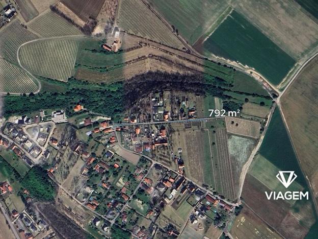 Prodej podílu pole, Kly, 352 m2