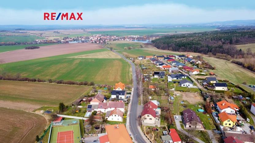 Prodej pozemku pro bydlení, Suchodol, 1005 m2