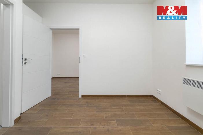 Prodej obchodního prostoru, Praha - Břevnov, Heleny Malířové, 30 m2