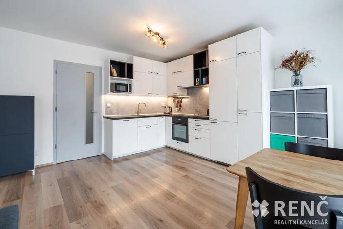 Prodej bytu 2+kk, Brno, Spolková, 57 m2