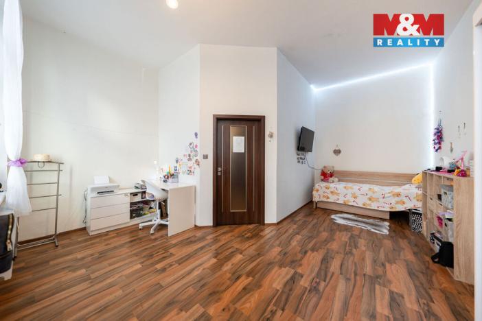 Prodej bytu 2+1, Znojmo, Rudoleckého, 87 m2