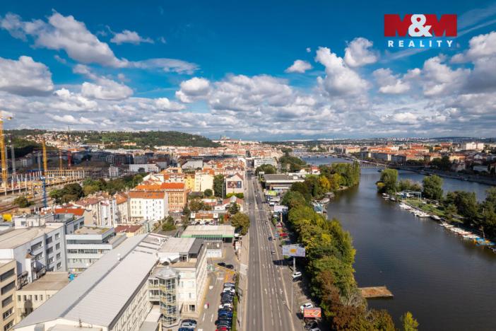 Prodej bytu 2+1, Praha - Smíchov, Moulíkova, 80 m2