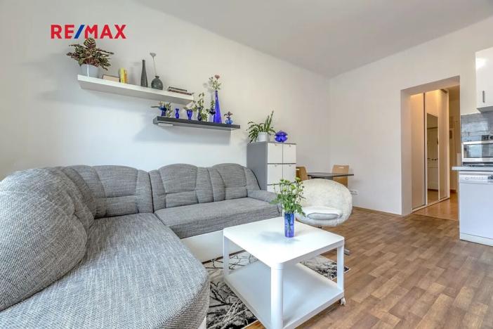 Prodej bytu 2+kk, Praha - Záběhlice, Záběhlická, 44 m2