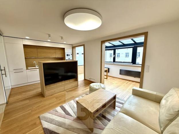 Prodej bytu 2+kk, Praha - Nusle, Pod lázní, 66 m2