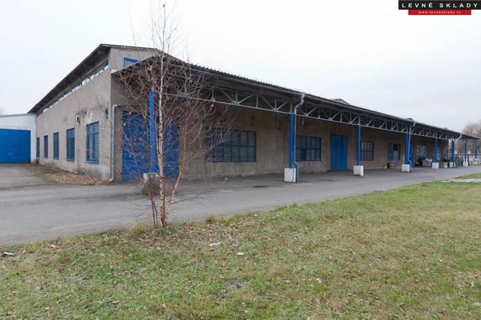 Pronájem skladu, Kolín, 2000 m2