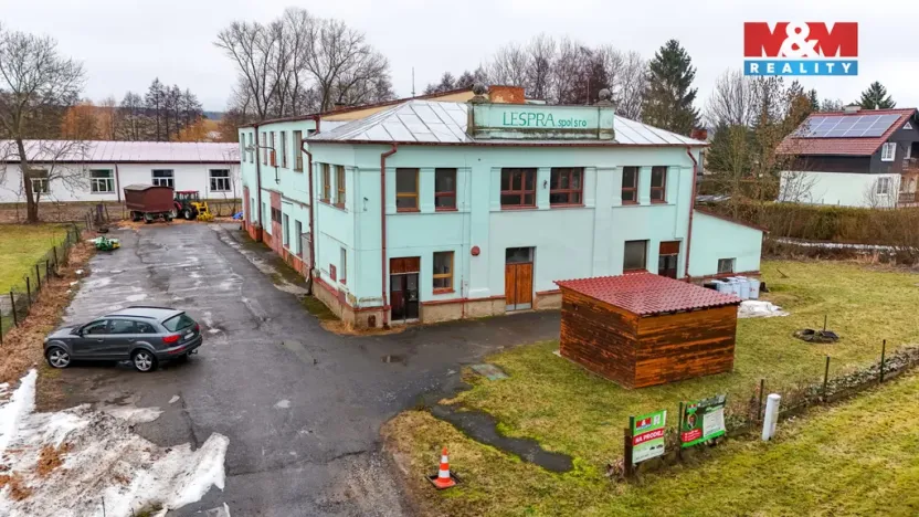 Prodej výrobních prostor, Černošín, 1100 m2