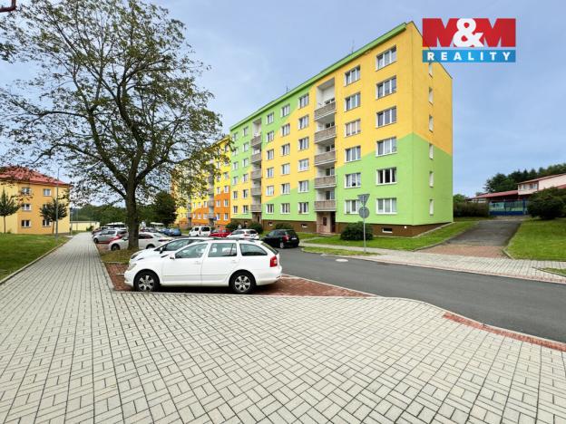 Pronájem bytu 1+1, Horní Slavkov, Školní, 36 m2