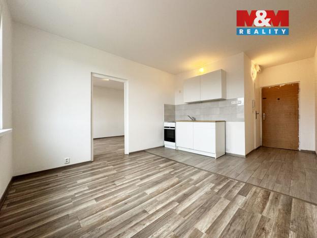 Pronájem bytu 1+1, Horní Slavkov, Školní, 36 m2