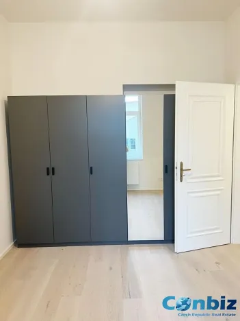 Pronájem bytu 2+kk, Praha - Žižkov, Tachovské náměstí, 43 m2