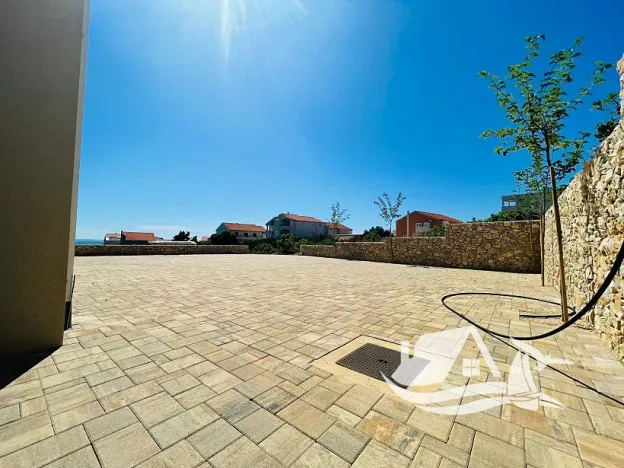 Prodej bytu 3+kk, Novalja, Chorvatsko, 70 m2