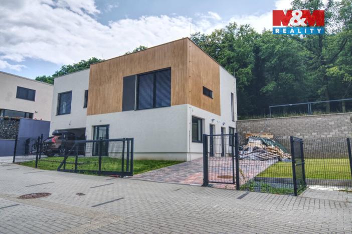 Pronájem bytu 1+kk, Praha, Pleštilova, 22 m2