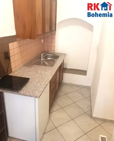 Pronájem bytu 2+kk, Klášterec nad Ohří, Tyršova, 36 m2