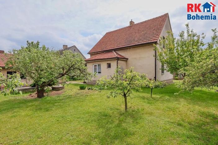 Prodej rodinného domu, Semice, 142 m2