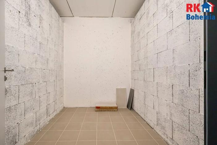 Prodej bytu 3+kk, Doubravčice, Ve svahu, 71 m2