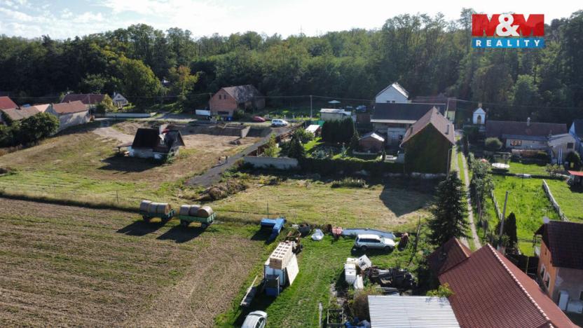 Prodej pozemku pro bydlení, Dolní Beřkovice - Podvlčí, 1178 m2