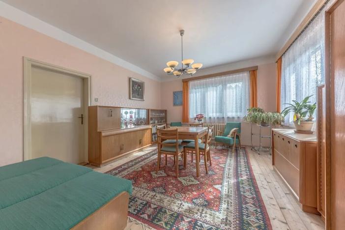 Prodej rodinného domu, Mníšek pod Brdy, Ke škole, 182 m2