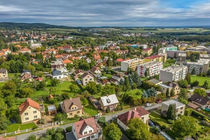 Prodej rodinného domu, Mníšek pod Brdy, Ke škole, 182 m2