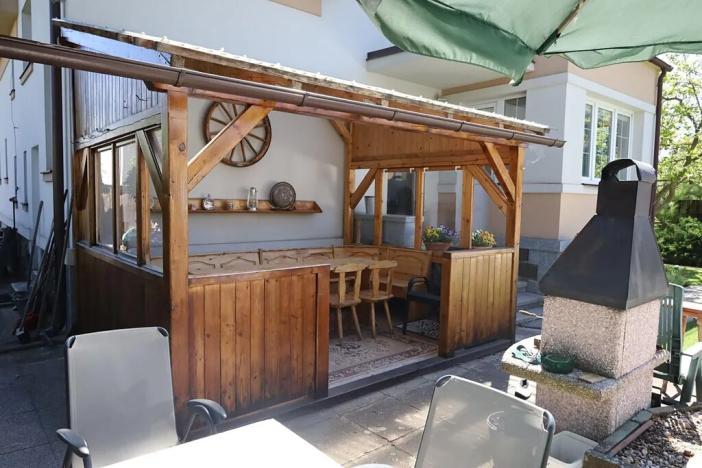 Prodej vily, Praha - Zbraslav, Na královně, 280 m2