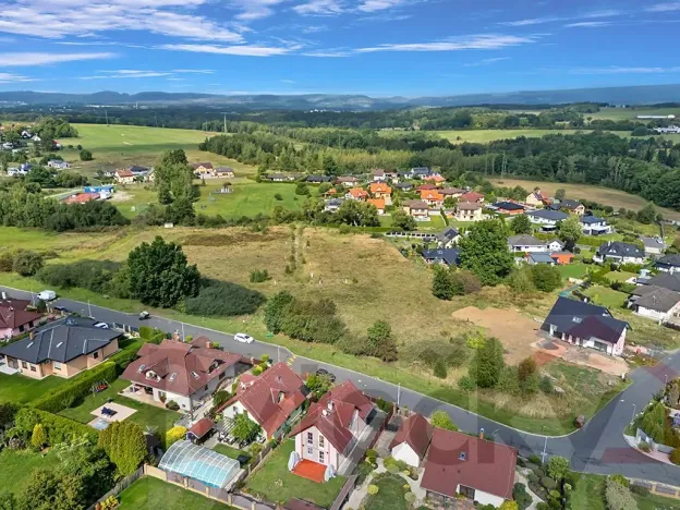 Prodej pozemku pro bydlení, Jenišov, 10730 m2