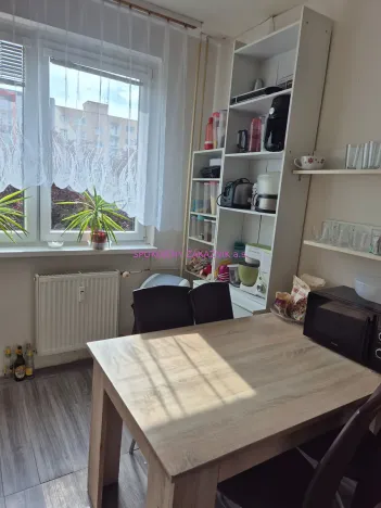 Prodej bytu 3+1, Česká Lípa, Šluknovská, 66 m2