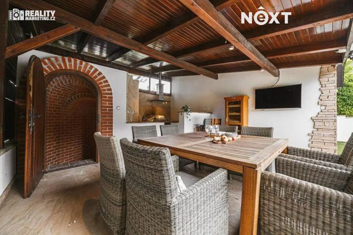 Prodej rodinného domu, Moravany, V Jámách, 382 m2