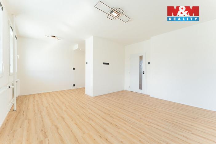 Prodej bytu 3+1, Praha - Bohnice, Poznaňská, 74 m2