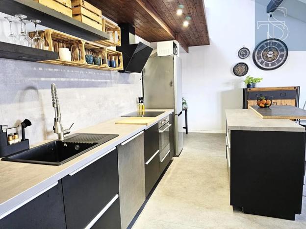 Prodej bytu 2+kk, Šestajovice, Komenského, 106 m2