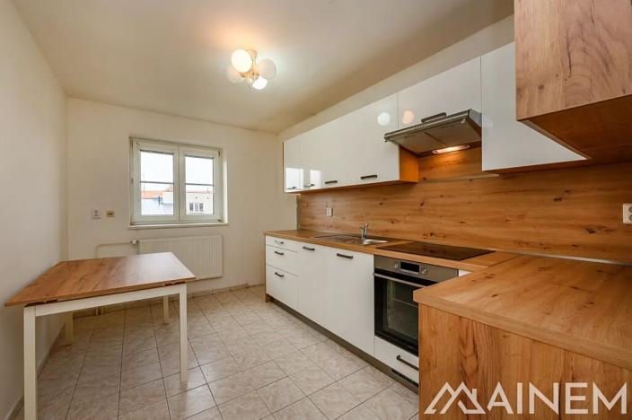 Pronájem bytu 3+1, Plzeň, Slovanská, 68 m2